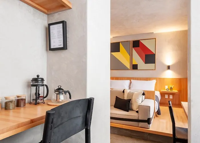 Aparthotel Chico 3*