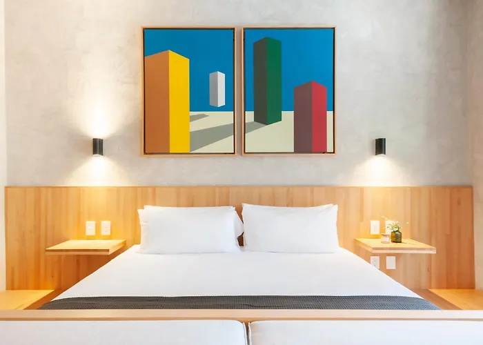 Chico Aparthotel 3*