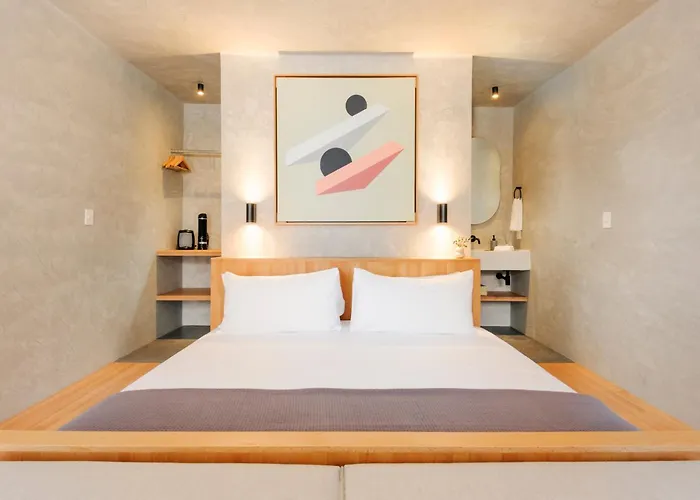 Aparthotel Chico 3*