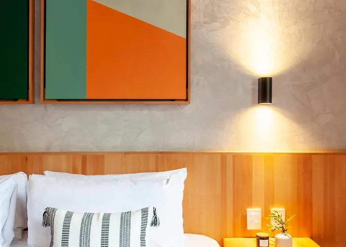 Chico Aparthotel